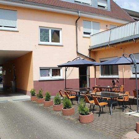 Hotel-Zahringerstube Neuenburg am Rhein Buitenkant foto