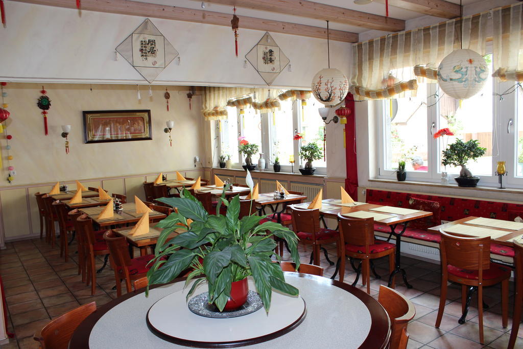 Hotel-Zahringerstube Neuenburg am Rhein Buitenkant foto
